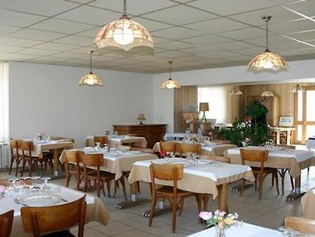 Hotel Du Marche Beauvoir-sur-Mer Exterior foto